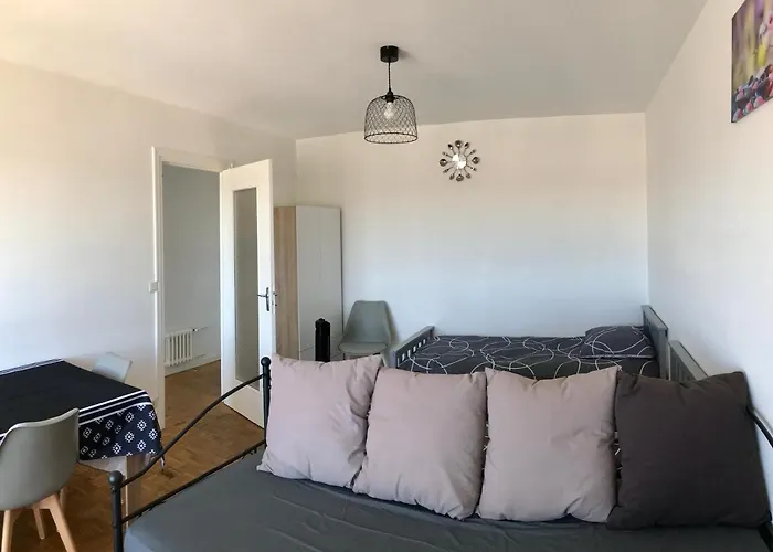 Gare Tgv Vue Panoramique Sur La Apartament *